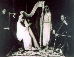 Hidayat, Khairunisa, Noor, and Vilayat. 1931, Fazal Manzil