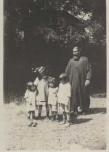 August 1921, Wissous, France